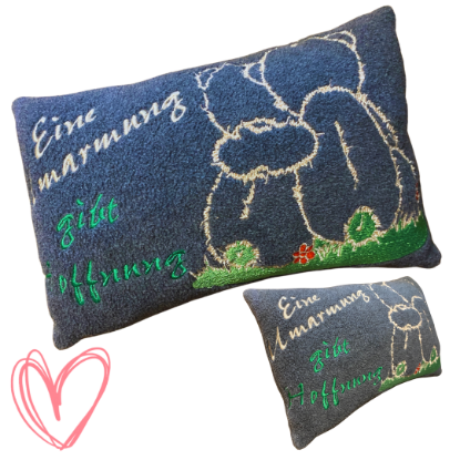 Picture of „Eine Umarmung gibt Hoffnung“ – Trostkissen mit Herz