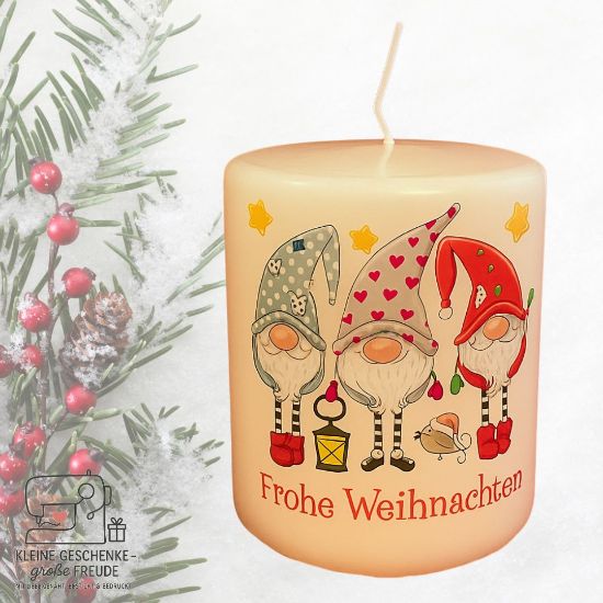 Picture of Weihnachtskerze „Frohe Weihnachten“ – mit liebevoll gestalteten Wichteln 🎅✨